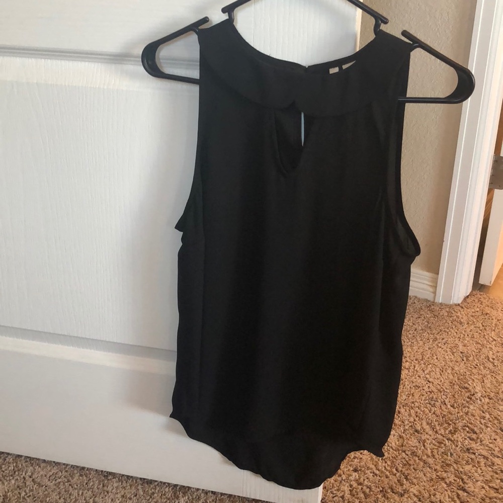 Black see-through dressy tank top.
